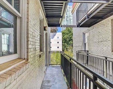 2840 Peachtree Road - Photo Thumbnail 18