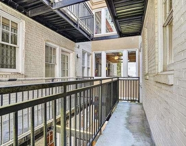 2840 Peachtree Road - Photo Thumbnail 17