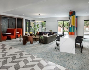 10 Tower Street Nw - Photo Thumbnail 17