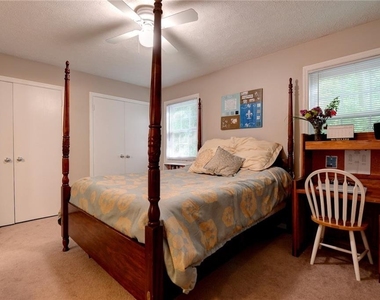 1299 Cumberland Road Ne - Photo Thumbnail 6