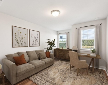 352 Stately Oaks Court - Photo Thumbnail 10