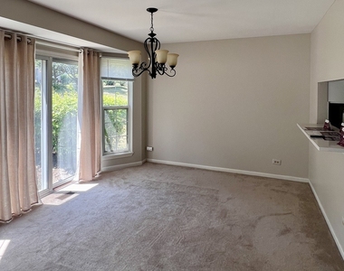4716 Amber Circle - Photo Thumbnail 6