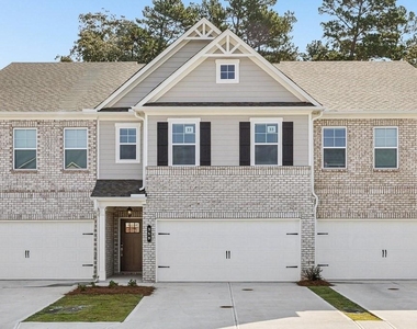 352 Stately Oaks Court - Photo Thumbnail 46