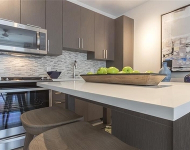 95 8th Street Nw - Photo Thumbnail 1