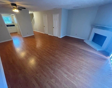 2906 Webb Bridge Road - Photo Thumbnail 6