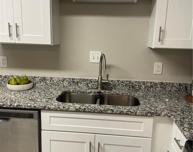 1068 Travelers Trail Nw - Photo Thumbnail 14