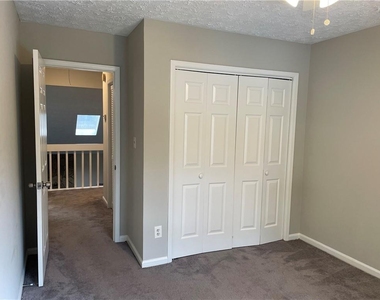 1068 Travelers Trail Nw - Photo Thumbnail 22