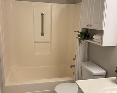 1068 Travelers Trail Nw - Photo Thumbnail 35