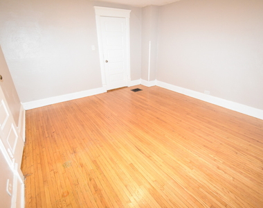 338 Marion Avenue - Photo Thumbnail 9