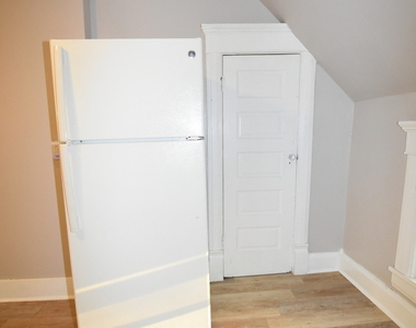 338 Marion Avenue - Photo Thumbnail 14