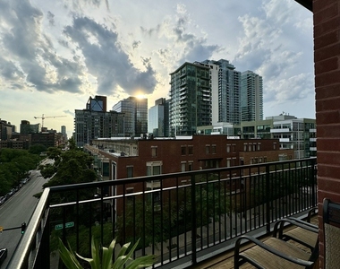 616 W Fulton Street - Photo Thumbnail 28