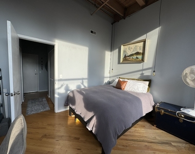 616 W Fulton Street - Photo Thumbnail 20