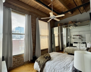 616 W Fulton Street - Photo Thumbnail 15