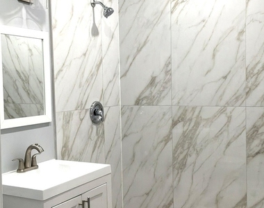 224 E Cass Street - Photo Thumbnail 8