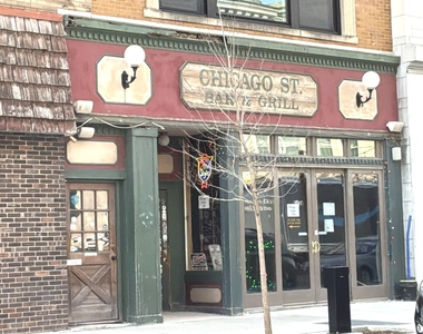 224 E Cass Street - Photo Thumbnail 21