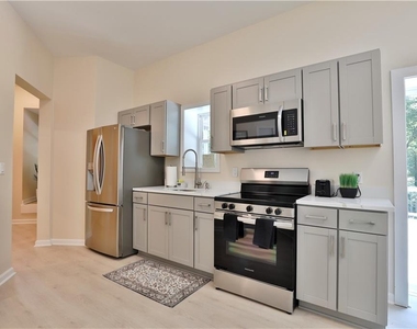 2125 Clay Road - Photo Thumbnail 18