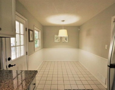 6075 Harleston - Photo Thumbnail 2