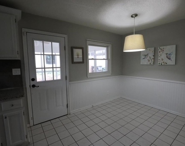 6075 Harleston - Photo Thumbnail 22