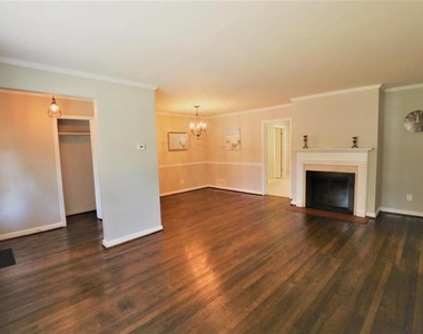 6075 Harleston - Photo Thumbnail 19