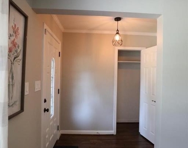 6075 Harleston - Photo Thumbnail 21