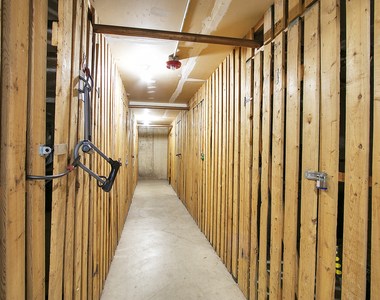 1002 Castilian Court - Photo Thumbnail 18