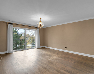 1002 Castilian Court - Photo Thumbnail 2