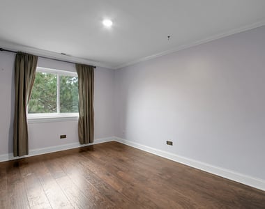1002 Castilian Court - Photo Thumbnail 13