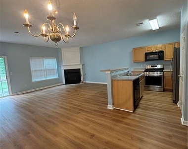 3871 Pleasant Oaks Drive - Photo Thumbnail 12