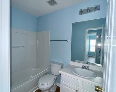 3871 Pleasant Oaks Drive - Photo Thumbnail 18