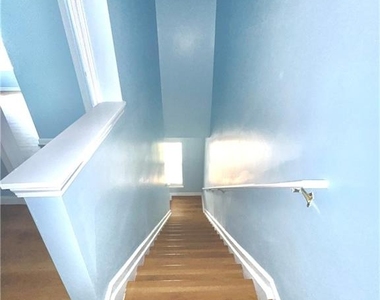 3871 Pleasant Oaks Drive - Photo Thumbnail 16