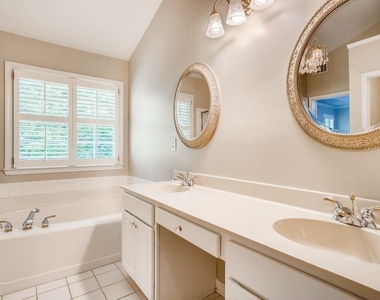 1455 Stoney Field Place - Photo Thumbnail 13