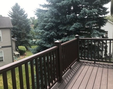 1103 Stratford Court - Photo Thumbnail 9