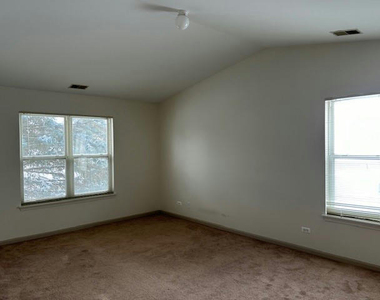 1103 Stratford Court - Photo Thumbnail 6