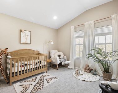 206 Madison Drive - Photo Thumbnail 10
