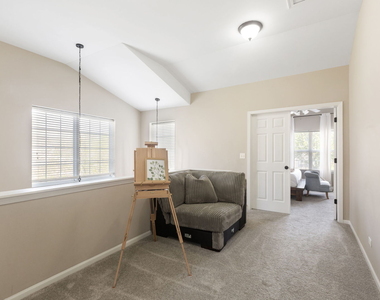 206 Madison Drive - Photo Thumbnail 14