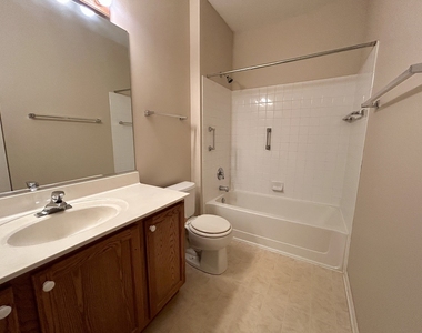 3165 Falling Waters Lane - Photo Thumbnail 14