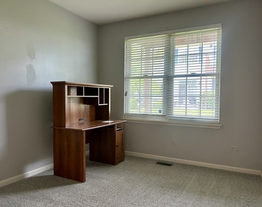 3165 Falling Waters Lane - Photo Thumbnail 8