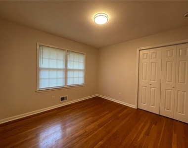 2297 Hylaea Road - Photo Thumbnail 10
