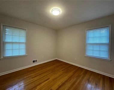 2297 Hylaea Road - Photo Thumbnail 8