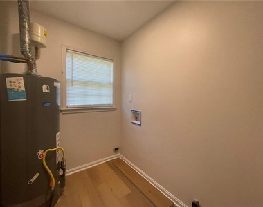 2297 Hylaea Road - Photo Thumbnail 11