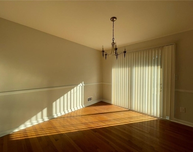 2297 Hylaea Road - Photo Thumbnail 5