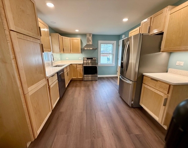 5822 W 64th Place - Photo Thumbnail 6