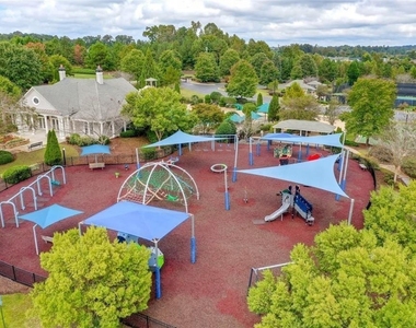 268 Balaban Circle - Photo Thumbnail 43