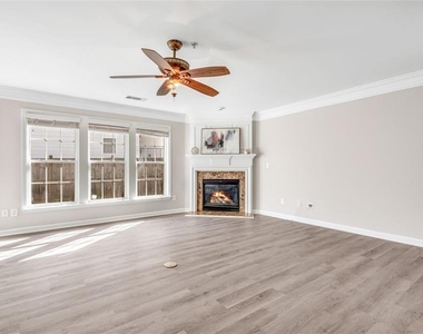 268 Balaban Circle - Photo Thumbnail 16