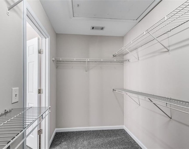 268 Balaban Circle - Photo Thumbnail 6