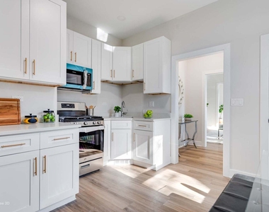 1122 Sherman Avenue - Photo Thumbnail 10