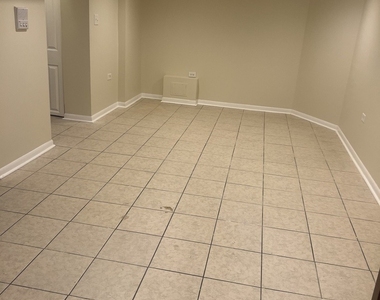 8235 S Vernon Avenue - Photo Thumbnail 3