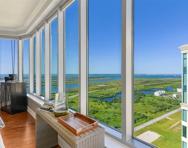 801 E Beach Drive - Photo Thumbnail 14
