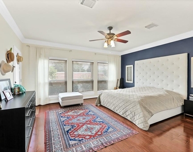 2002 Colbury Court - Photo Thumbnail 11