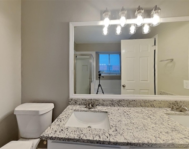 16411 Willingham Way - Photo Thumbnail 9